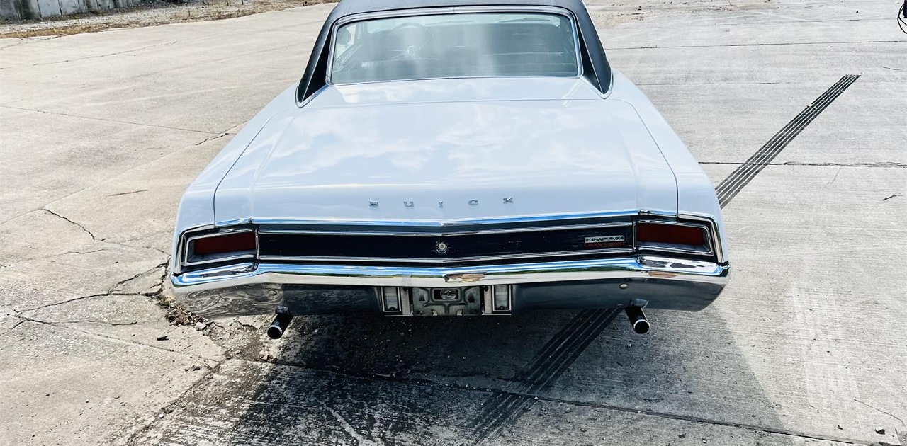 1966 Buick Skylark - Branson Auto & Farm Museum